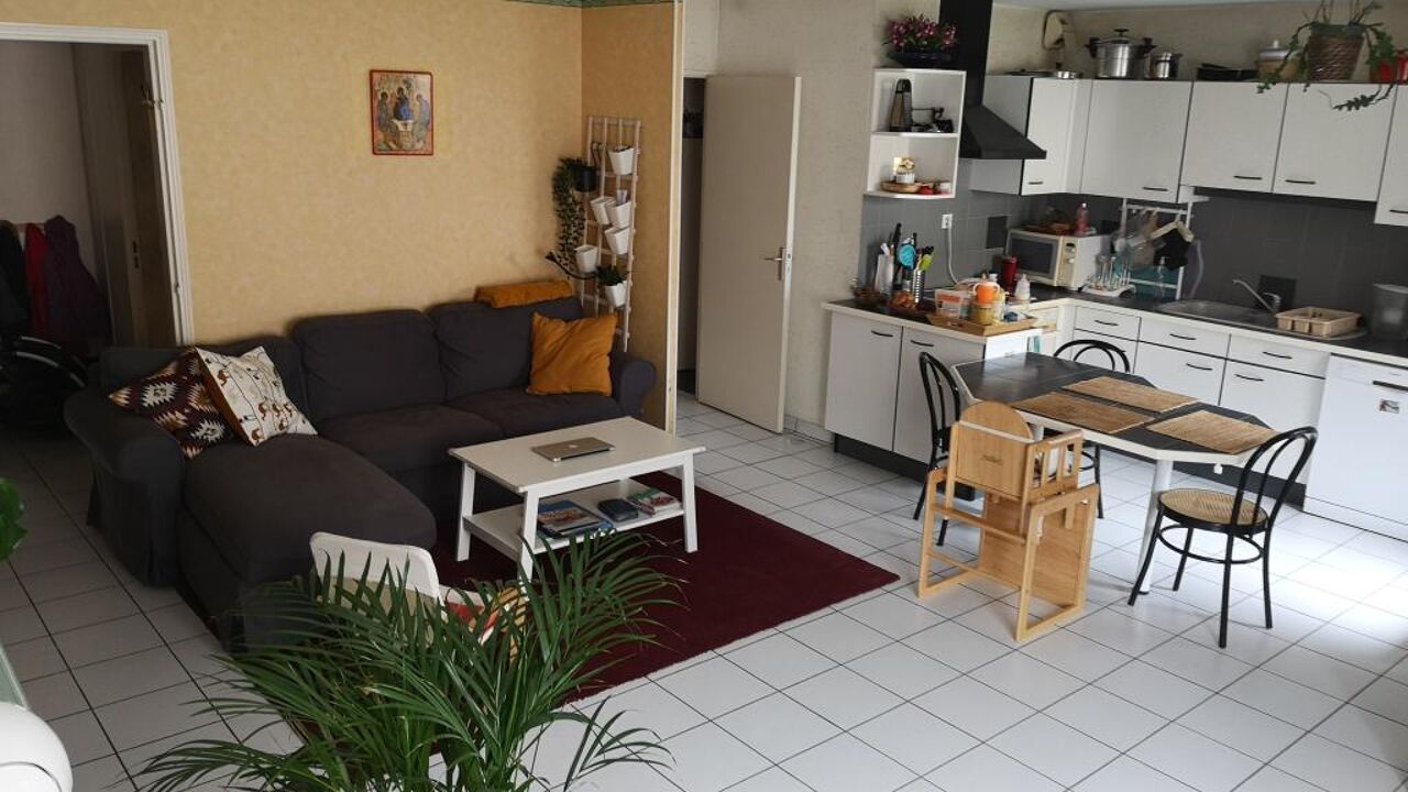 appartement 4 pièces 84 m2 à louer à Villeurbanne (69100)