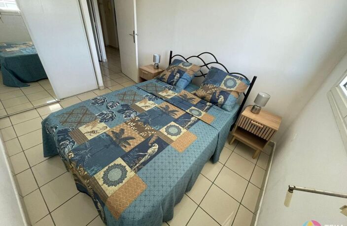 TEKA IMMO vous propose à la location sur St Denis, un appartement T2 meublé  de 40.91m² ST DENIS, ILE DE LA REUNION — photo 2