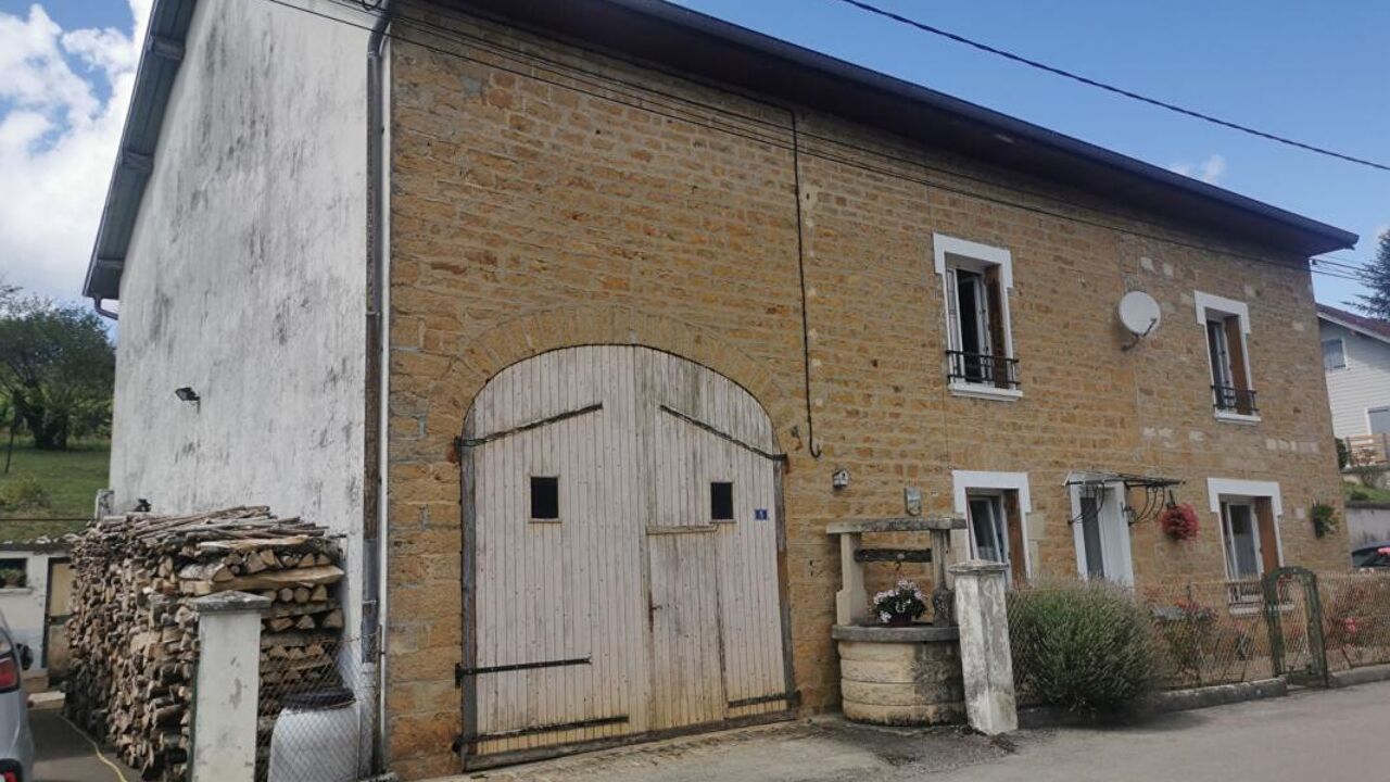 maison 4 pièces 102 m2 à Poligny (39800)