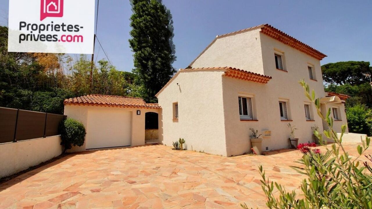 maison 4 pièces 104 m2 à vendre à Sainte-Maxime (83120)