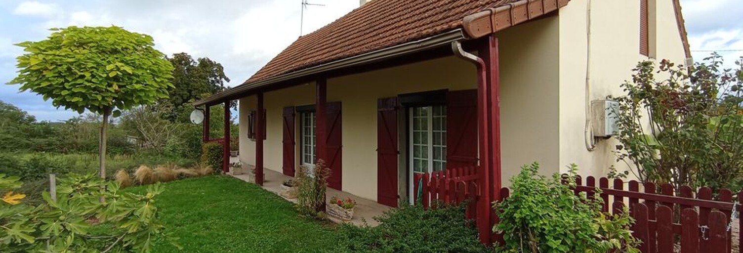 Maison 7 Pièces 101 m² à vendre à Liernolles (03130)