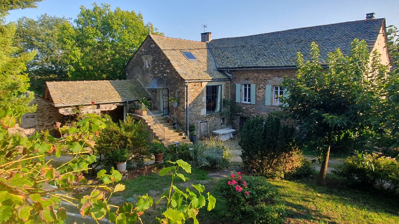 maison 5 pièces 167 m2 à vendre à La Salvetat-Peyralès (12440)