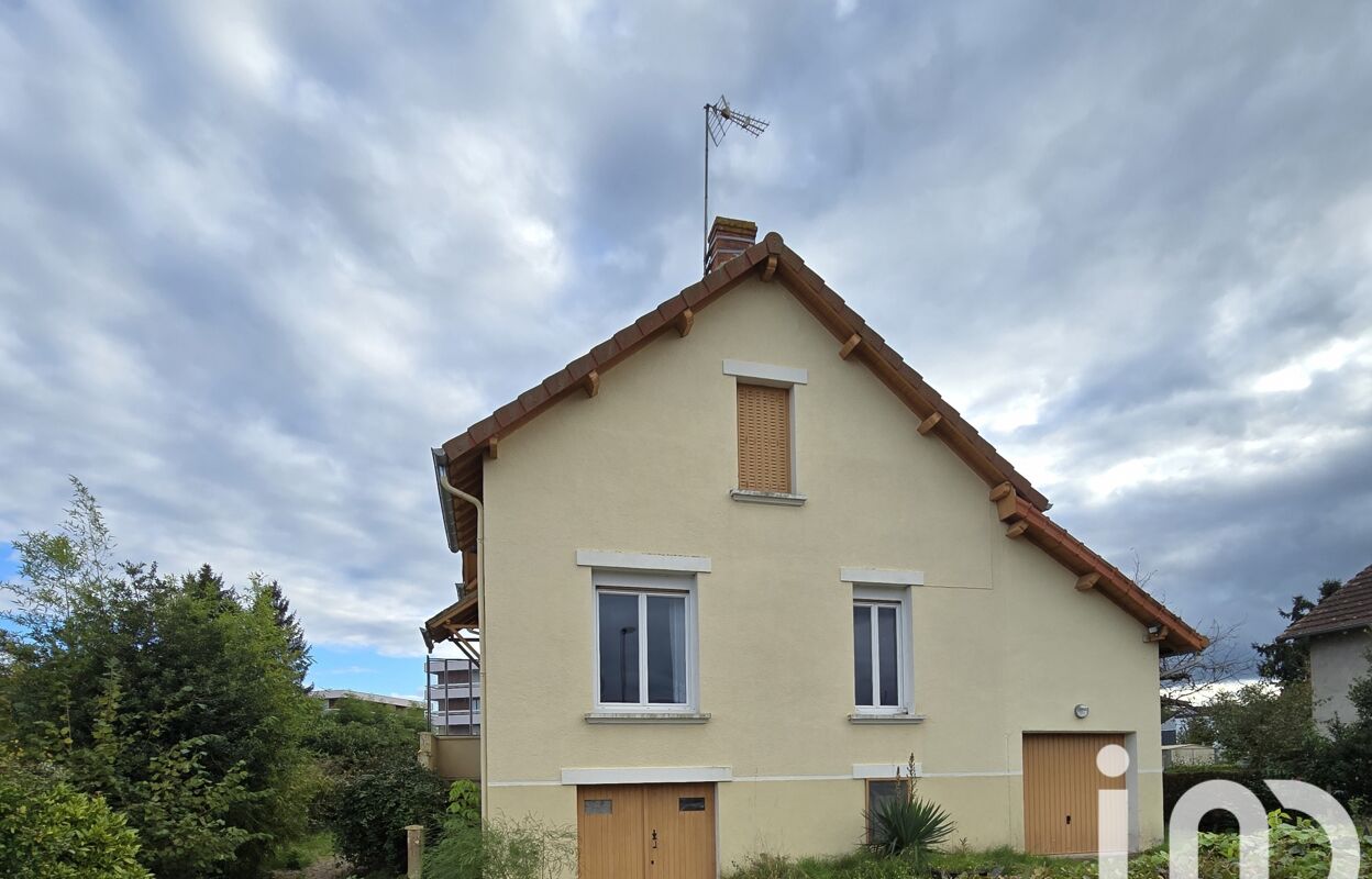 maison 4 pièces 80 m2 à vendre à Lapalisse (03120)