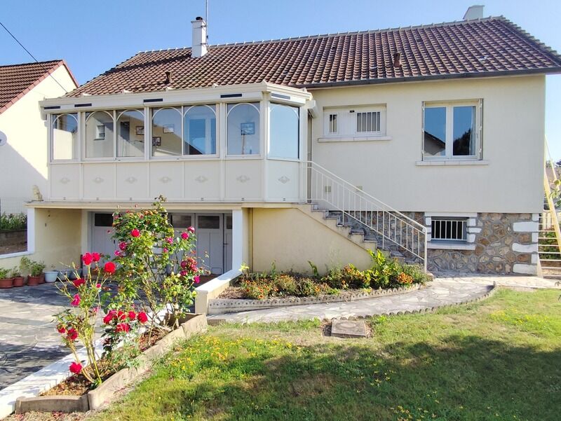 Villa / Maison 5 pièces  à vendre Bessé-sur-Braye 72310