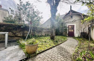 vente maison 776 250 € à proximité de Vouvray (37210)