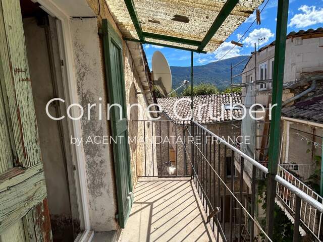 EXCLUSIVITÉ - BAISSE DE PRIX !! Maison de ville a restaurer à MÉZEL — photo du bien