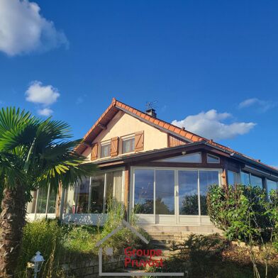 Maison 11 pièces 383000 €