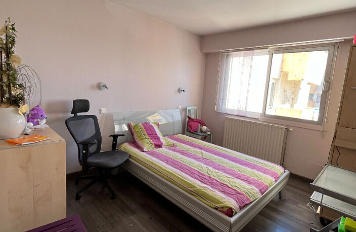 APPARTEMENT LUMINEUX AVEC BALCON ET GARAGE — photo 3