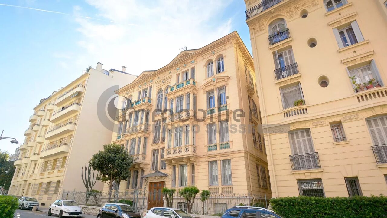 appartement 3 pièces 118 m2 à louer à Nice (06000)