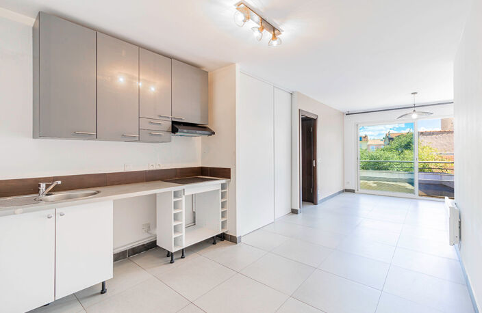 Appartement de Type 2 secteur l'Estaque — photo 2
