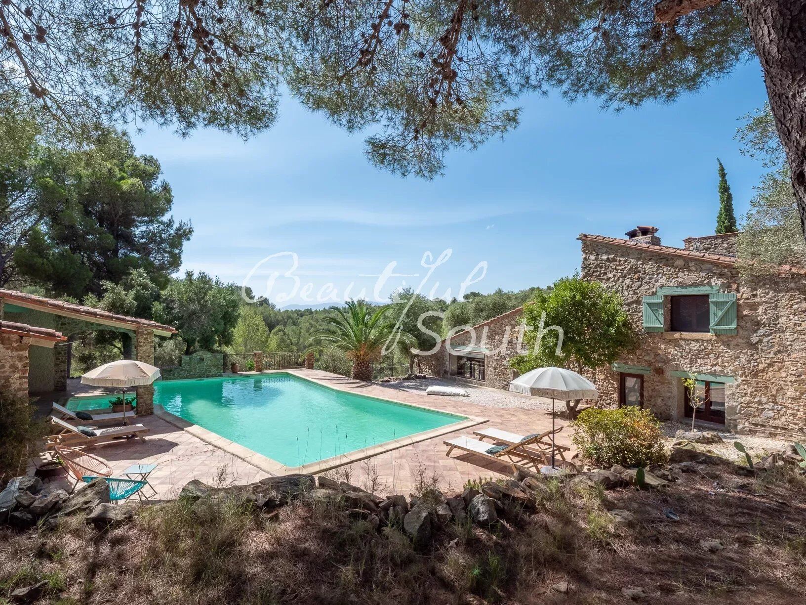 Villa / Maison  T8 à vendre Perpignan 66000