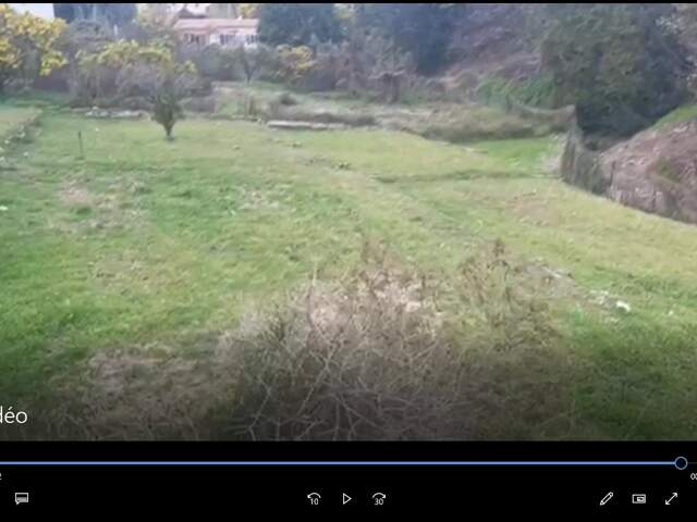 golfe juan terrain plat de 880m2 — photo du bien