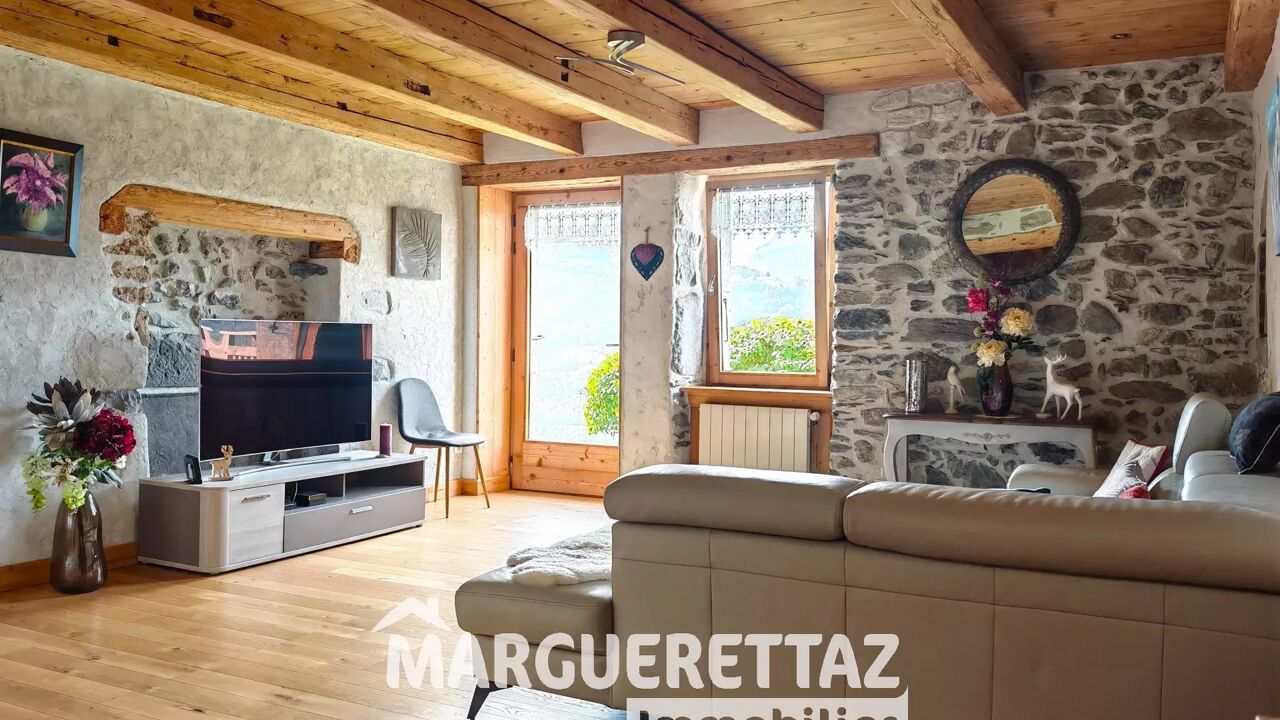 maison 6 pièces 175 m2 à vendre à Taninges (74440)