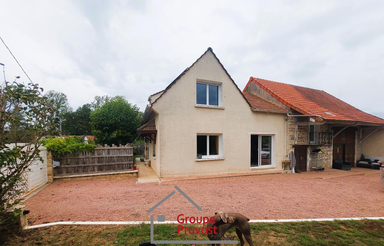 maison 4 pièces 130 m2 à vendre à Cluny (71250)