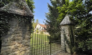 Maison 12 Pièces 432 m² à vendre à Besançon (25000)