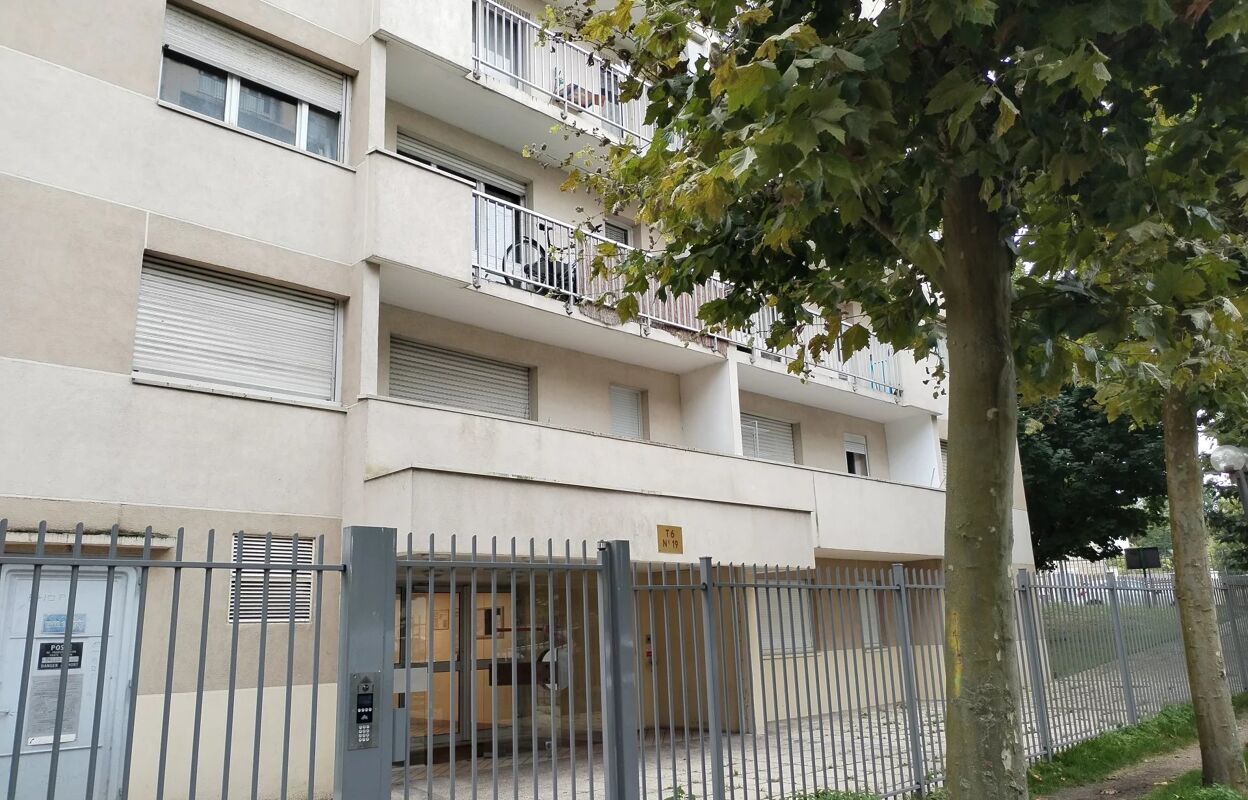 appartement 4 pièces 72 m2 à vendre à Saint-Ouen-l'Aumône (95310)