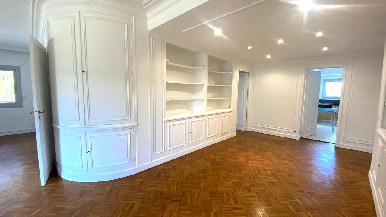 appartement 4 pièces 111 m2 à louer à Marseille 9 (13009)