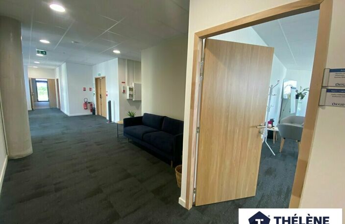 BUREAUX à VENDRE — photo 3