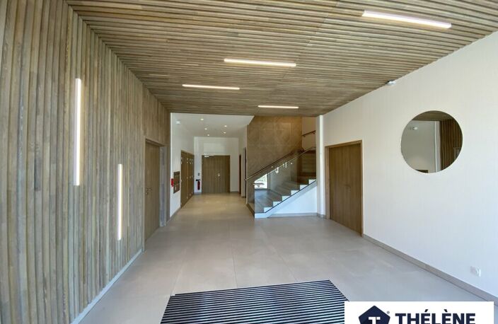 BUREAUX à VENDRE — photo 4