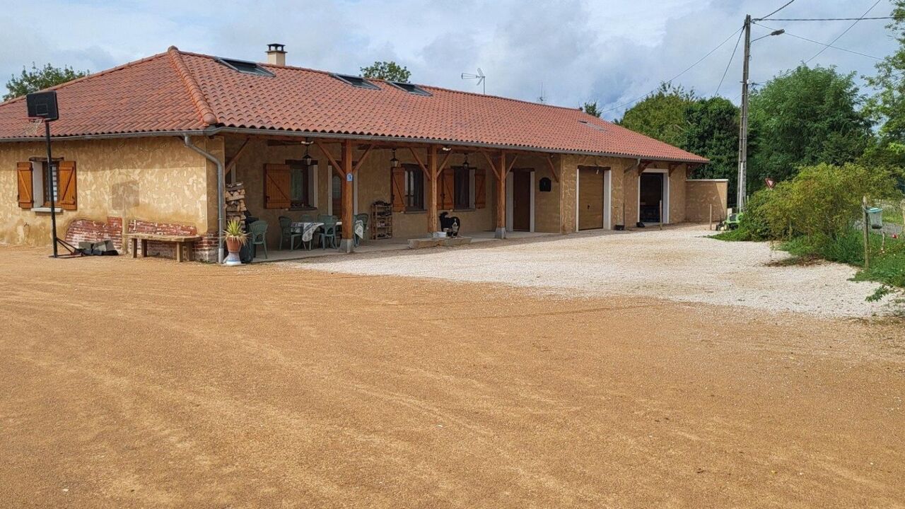 maison 7 pièces 160 m2 à vendre à Vonnas (01540)