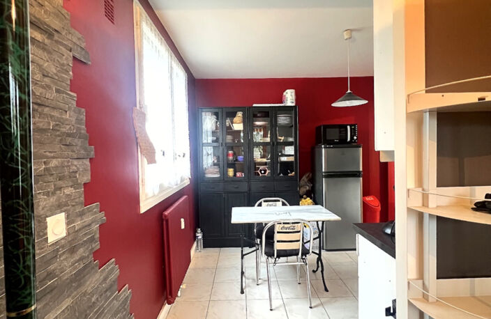 Appartement T4 proche commodités — photo 5