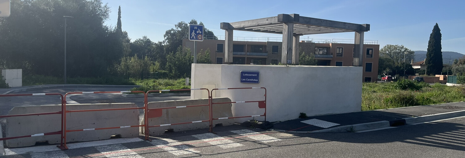 Terrain  412 m² à vendre à Bormes-les-Mimosas (83230)