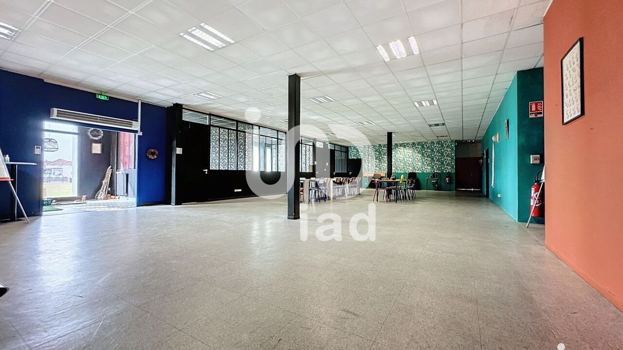 bureau  pièces 550 m2 à louer à Tarbes (65000)