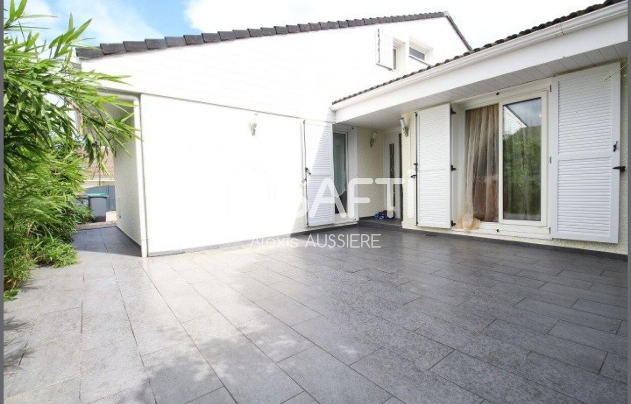 maison 6 pièces 115 m2 à vendre à Brunoy (91800)