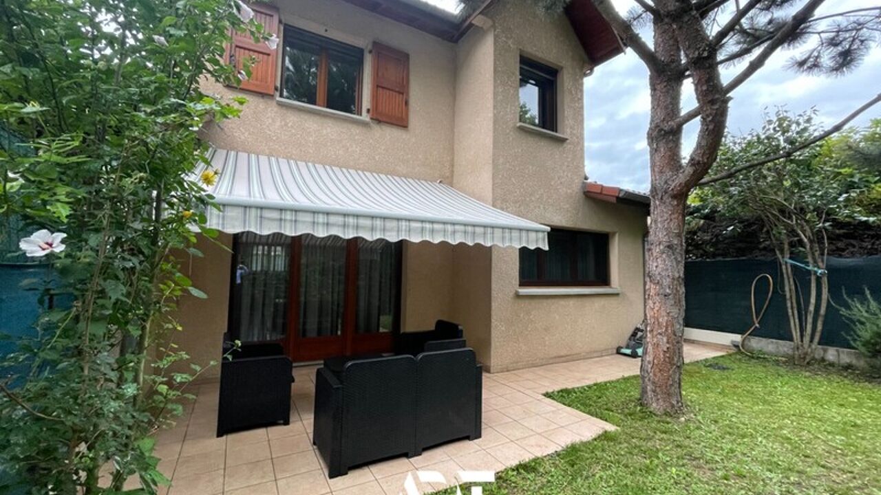 maison 6 pièces 92 m2 à vendre à Saint-Martin-d'Hères (38400)