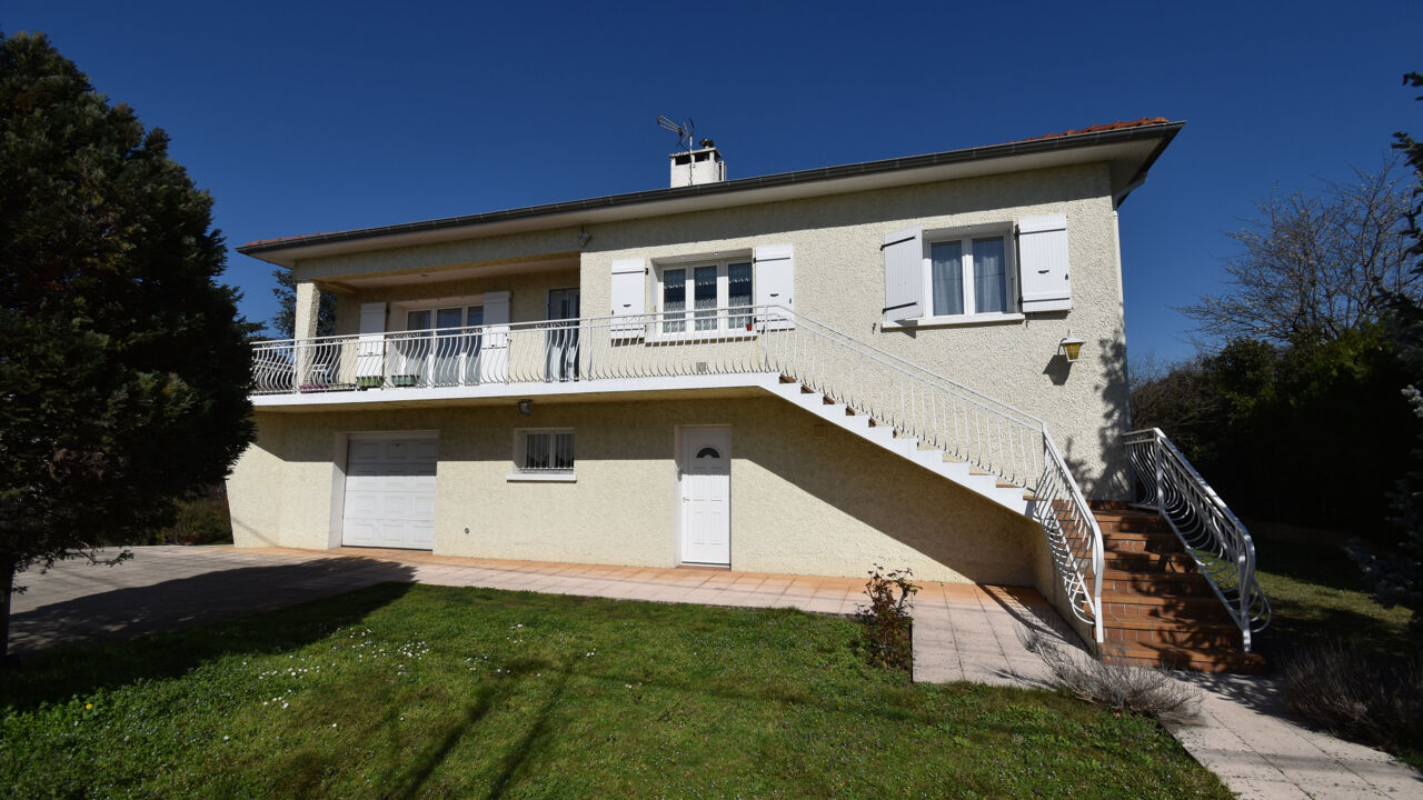 maison 6 pièces 165 m2 à vendre à Décines-Charpieu (69150)