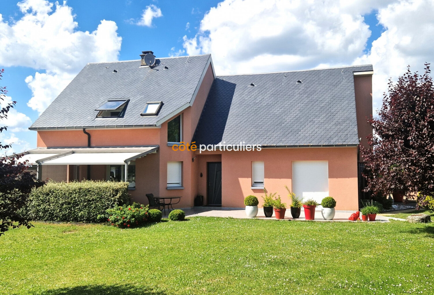 Maison de type 4 sur 2500 m2 de terrain. — photo 1