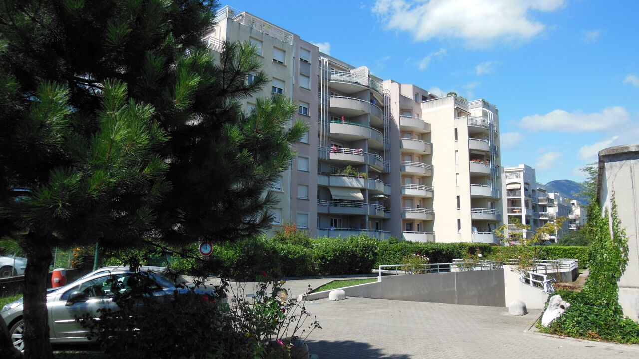 appartement 4 pièces 83 m2 à vendre à Grenoble (38100)