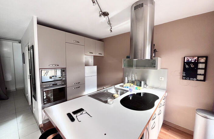 CANNET LIMITE CANNES  JOLI DUPLEX T5 DE 100 M2 GARAGE 3774EUR/ — photo 3