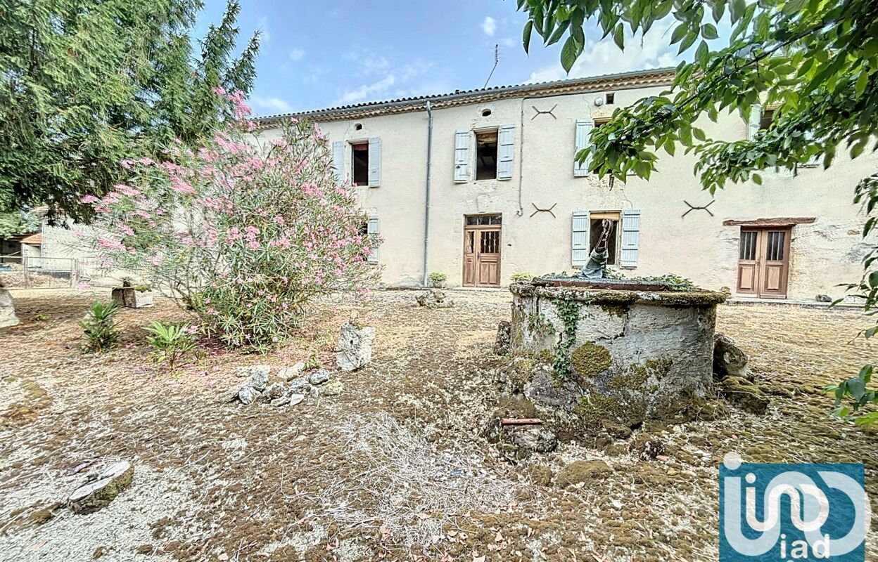 maison 6 pièces 815 m2 à vendre à Castelnau-sur-l'Auvignon (32100)