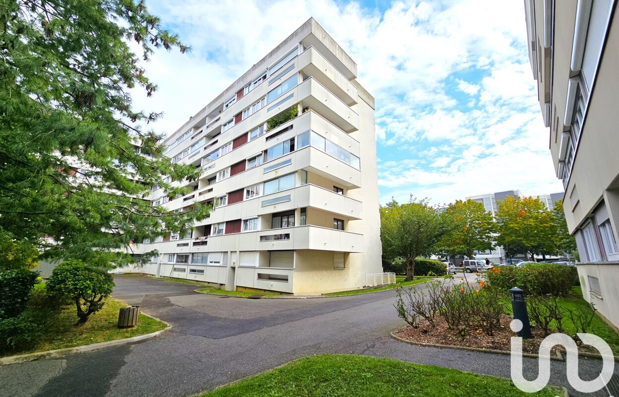 appartement 3 pièces 67 m2 à vendre à Plaisir (78370)