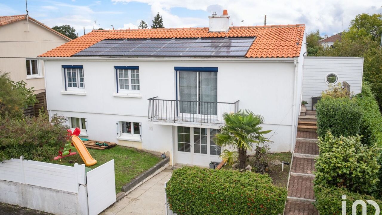 maison 7 pièces 155 m2 à vendre à La Roche-sur-Yon (85000)