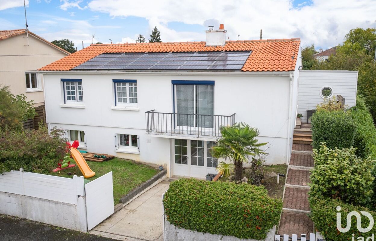 maison 7 pièces 155 m2 à vendre à La Roche-sur-Yon (85000)