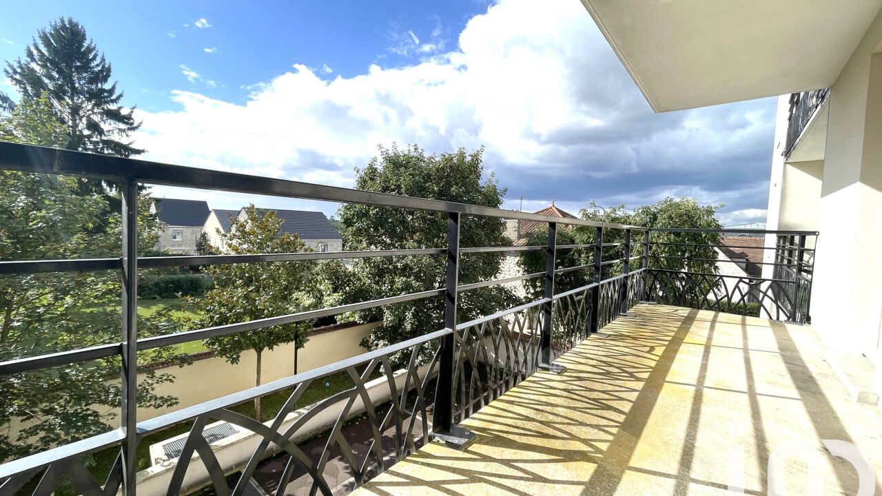 appartement 2 pièces 46 m2 à vendre à Combs-la-Ville (77380)