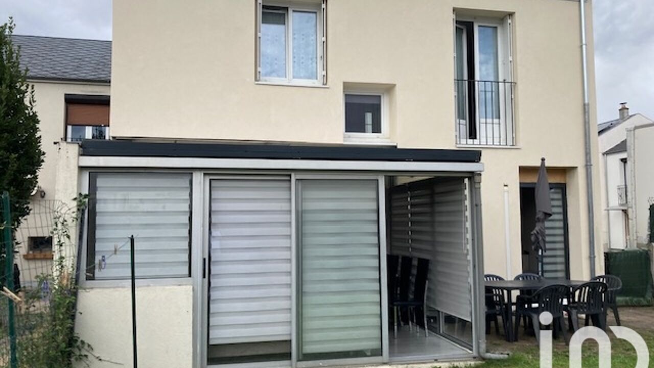 maison 6 pièces 116 m2 à vendre à Saint-Jean-de-la-Ruelle (45140)