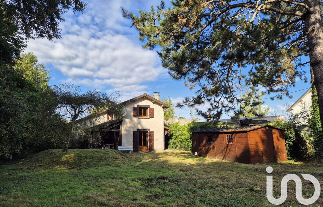 maison 7 pièces 178 m2 à vendre à Saintry-sur-Seine (91250)