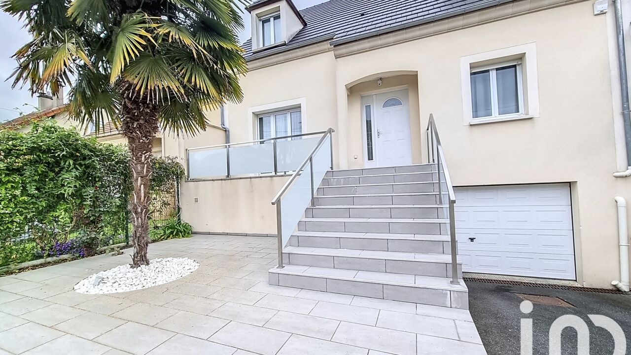 maison 7 pièces 129 m2 à vendre à Paray-Vieille-Poste (91550)