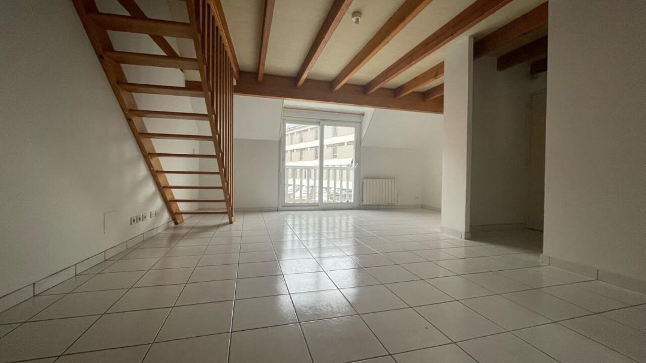 appartement 3 pièces 61 m2 à louer à Rodez (12000)