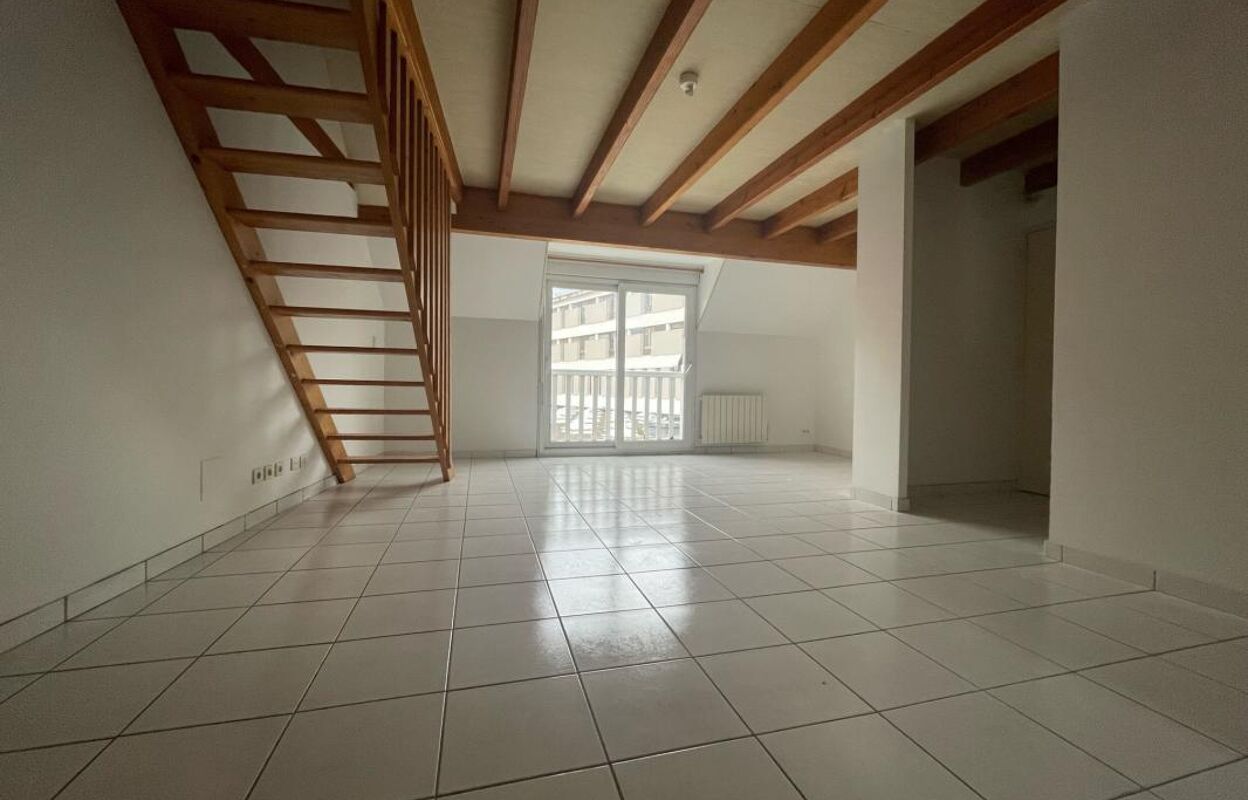 appartement 3 pièces 61 m2 à louer à Rodez (12000)