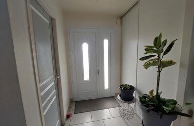 vente maison 269 200 € à proximité de Luchat (17600)