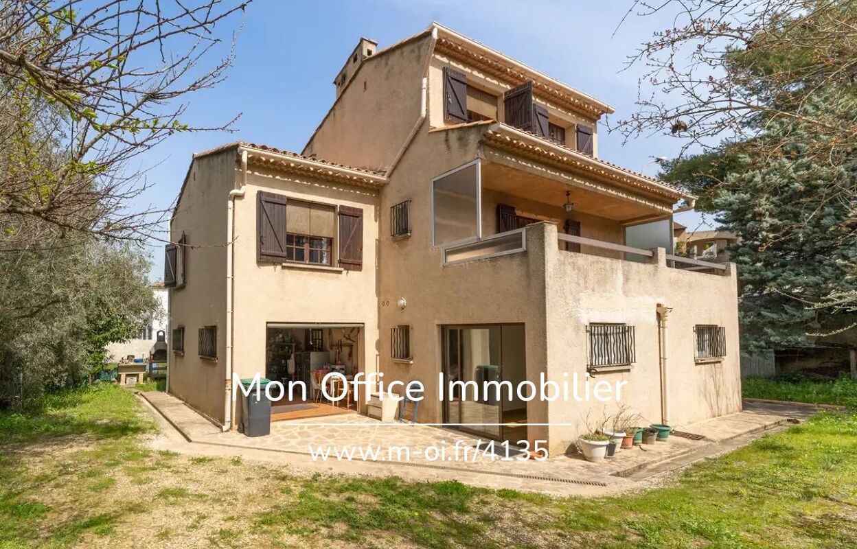 maison 6 pièces 200 m2 à vendre à Aubagne (13400)