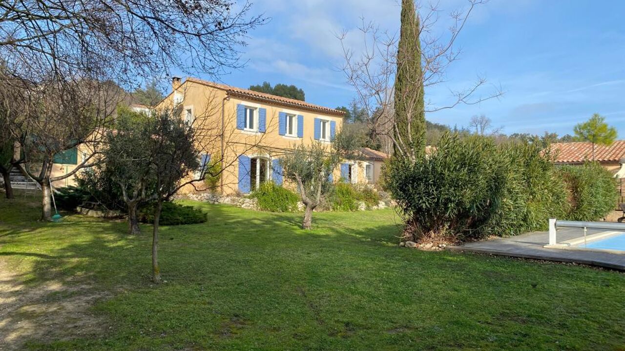 maison 6 pièces 211 m2 à vendre à Rochefort-du-Gard (30650)