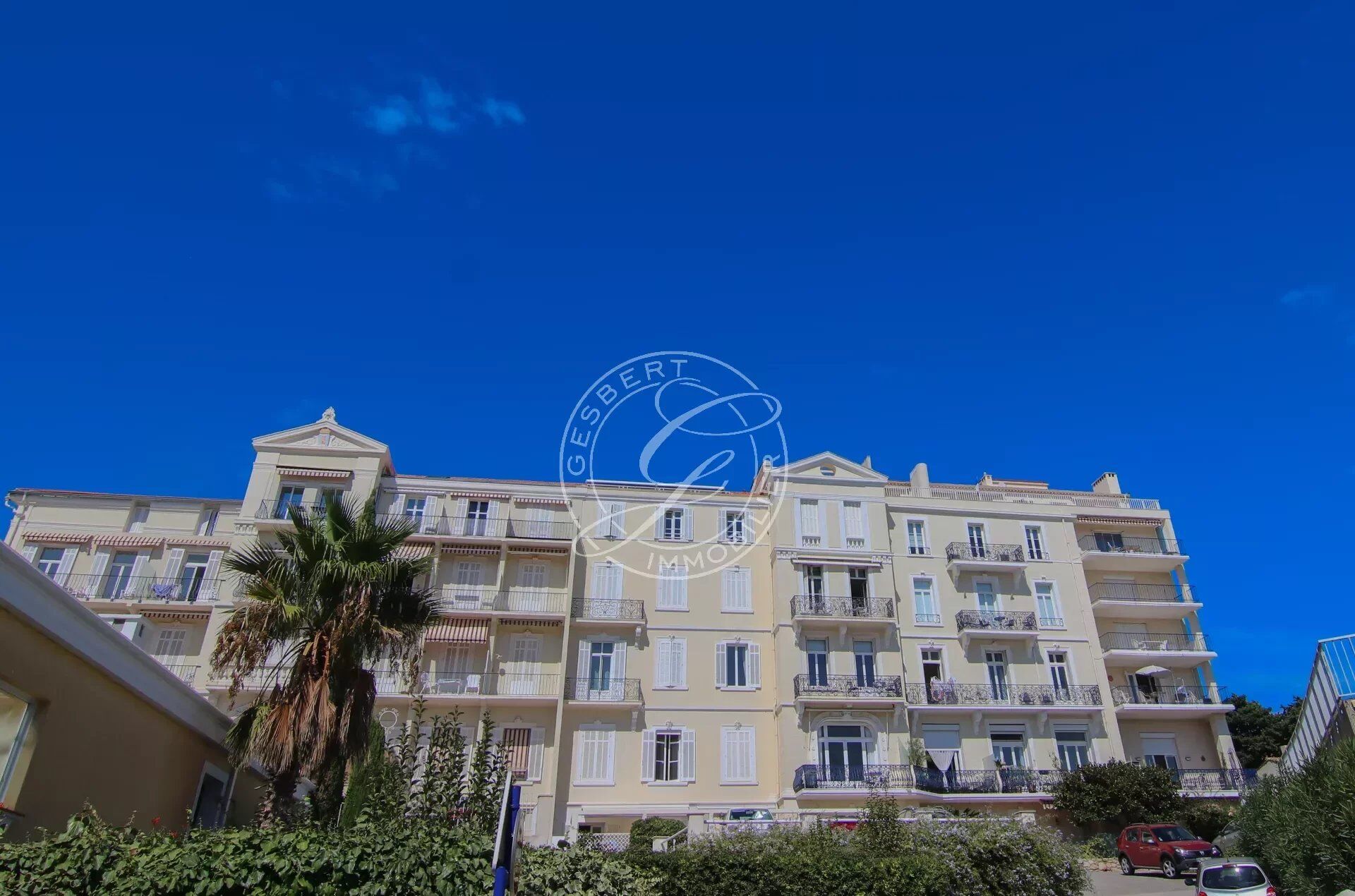 Appartement 3 pièces  à vendre Sainte-Maxime 83120