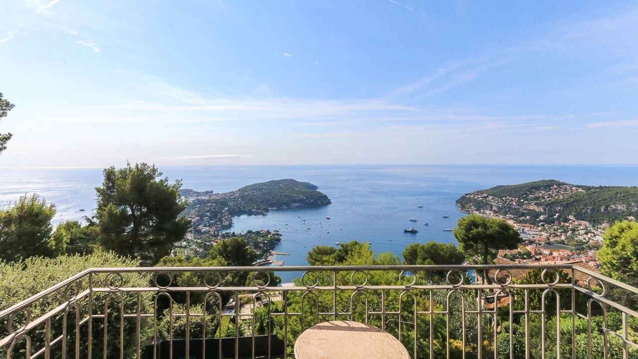 maison 10 pièces 372 m2 à vendre à Villefranche-sur-Mer (06230)