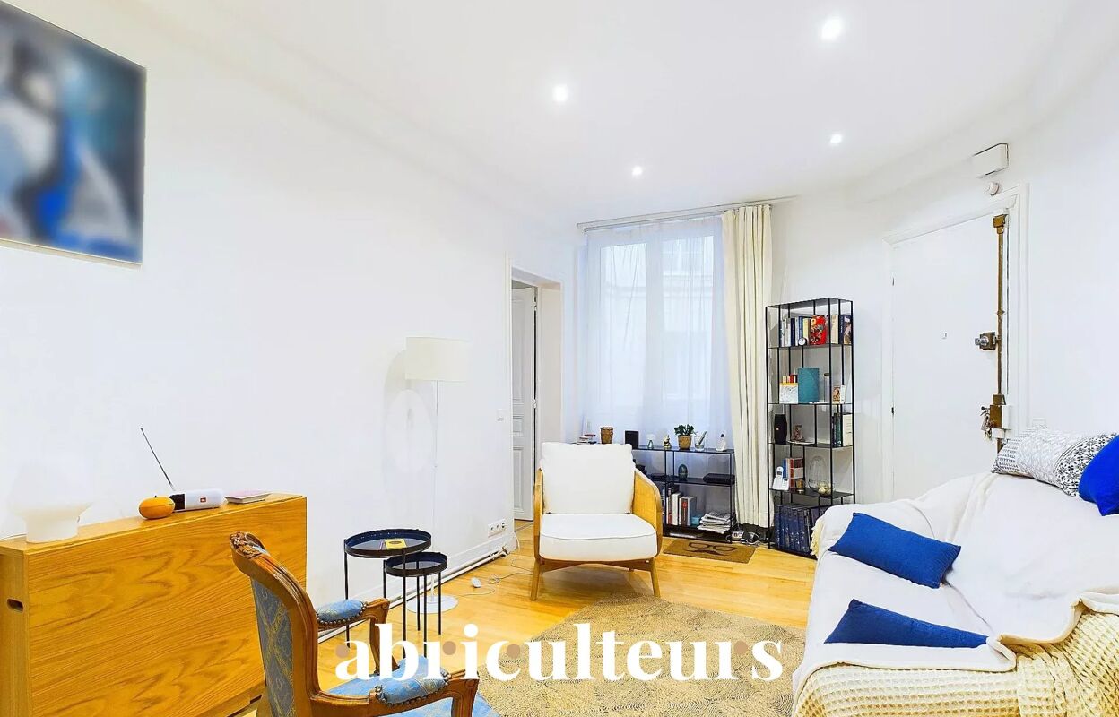 appartement 3 pièces 63 m2 à vendre à Paris 1 (75001)