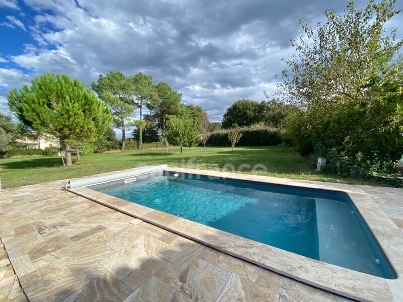 Villa / Maison 5 pièces  à vendre Uzès 30700